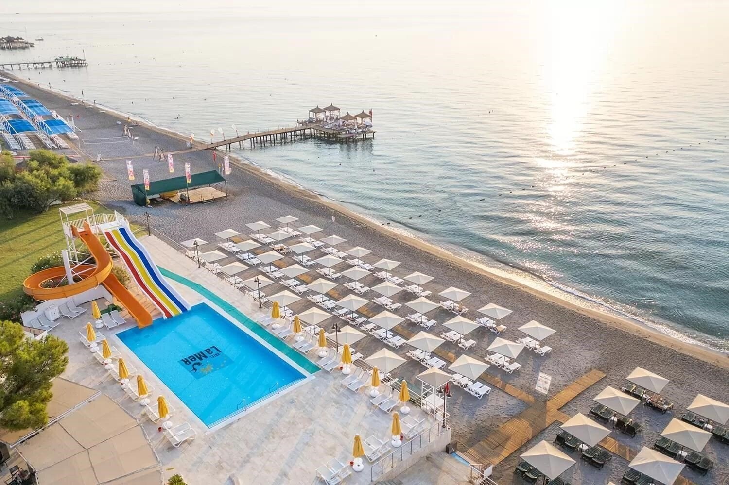 Територія Perre La Mer Resort & Spa (ex. Majesty Club La Mer, Larissa La Mer, La Mer Kemer) 5*